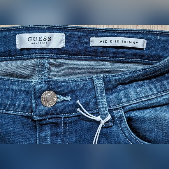 Guess Mid Rise Skinny Jeans - Picture 3 of 4
